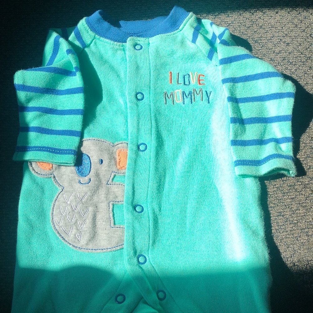 I love mummy koala onesie